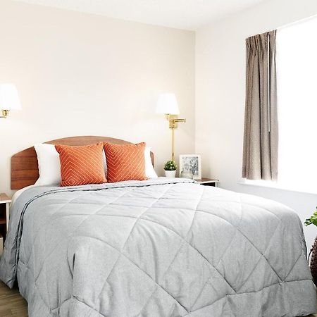 Intown Suites Extended Stay Raleigh Garner Nc Extérieur photo