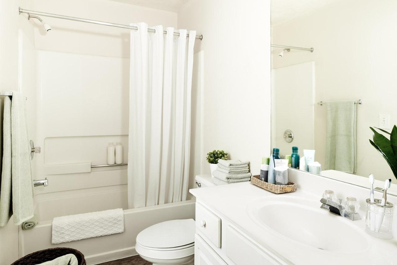 Intown Suites Extended Stay Raleigh Garner Nc Extérieur photo